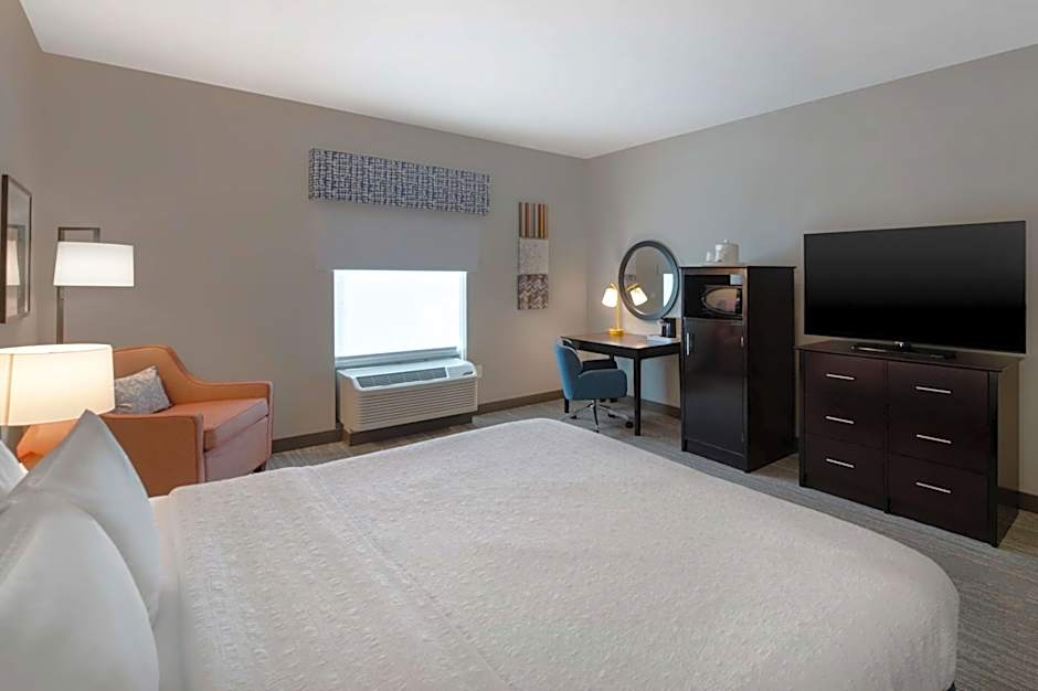 Hampton Inn By Hilton & Suites Harvey