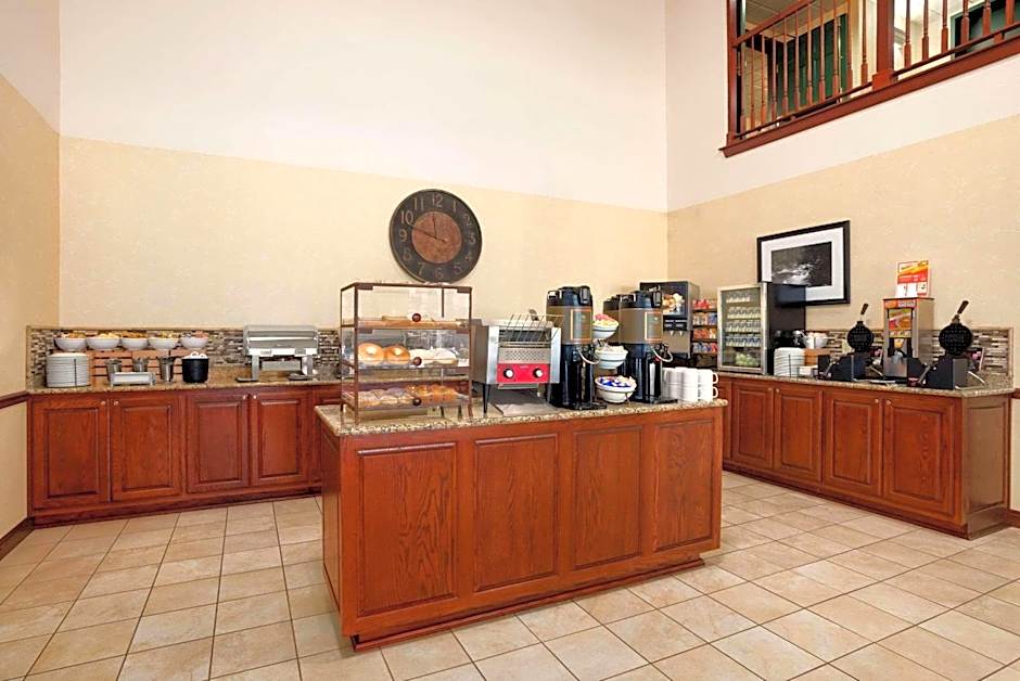 Country Inn & Suites by Radisson, Beckley, WV