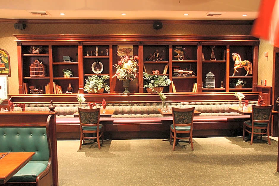Holiday Inn Selma - Swancourt By IHG
