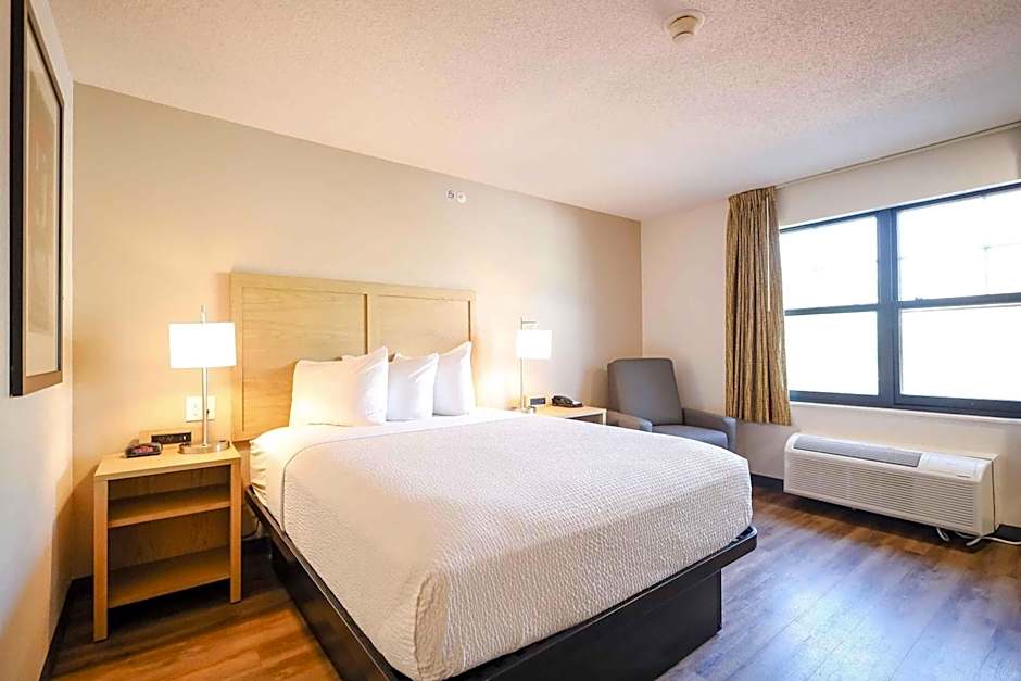 Extended Stay America Suites - Cleveland - Beachwood - Orange Place - South