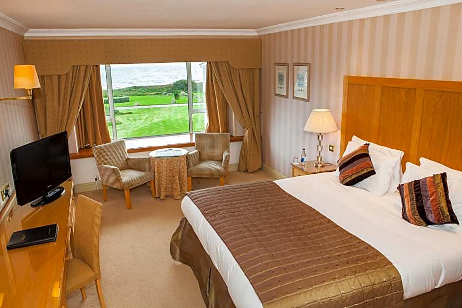 Connemara Coast Hotel