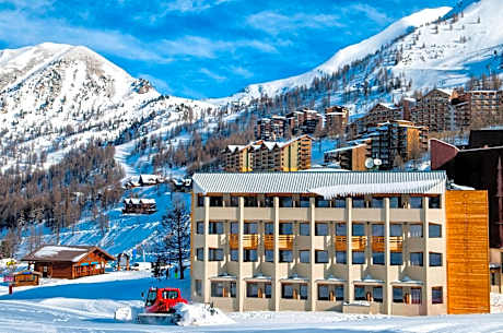 SOWELL RESIDENCES New Chastillon