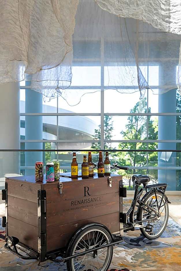 Renaissance by Marriott Schaumburg Convention Center Hotel