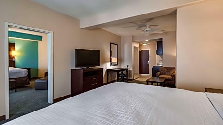 Suite-2 King Beds, Non-Smoking, Two Bedrooms, Sofabed, Separate Living Area, Wet Bar, Full Breakfast