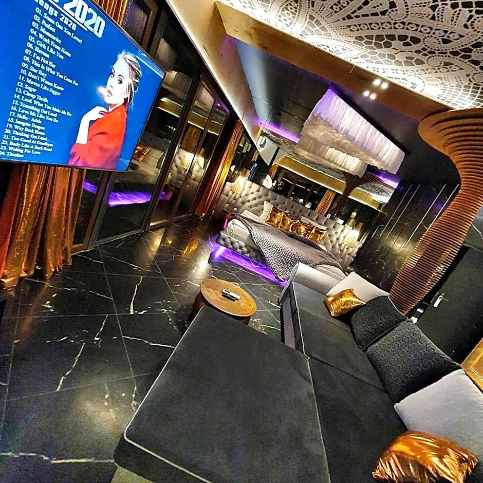 Hotel Ramka & Restaurant & Wine Bar