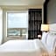 Renaissance Chicago O'Hare Suites Hotel