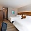 Holiday Inn Express & Suites St Peters By IHG