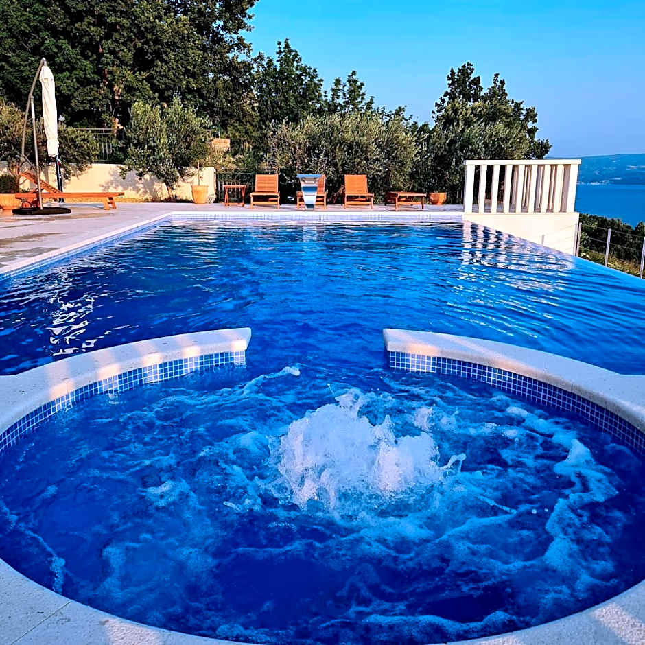 Sea view Luxury Apart Hotel Villa Conte with swiming pool and romantic SPA