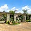 Casa Flora Guesthouse