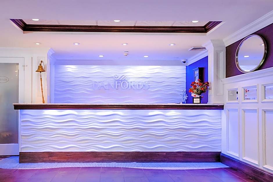 Danfords Hotel & Marina