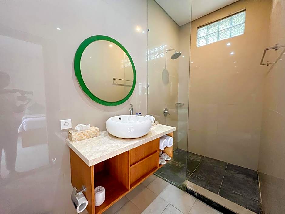 Apple Villa & Suite Seminyak