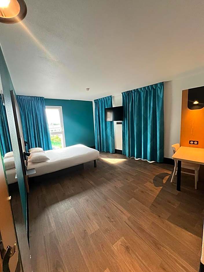 B&B HOTEL Paris Romainville Noisy-le-Sec