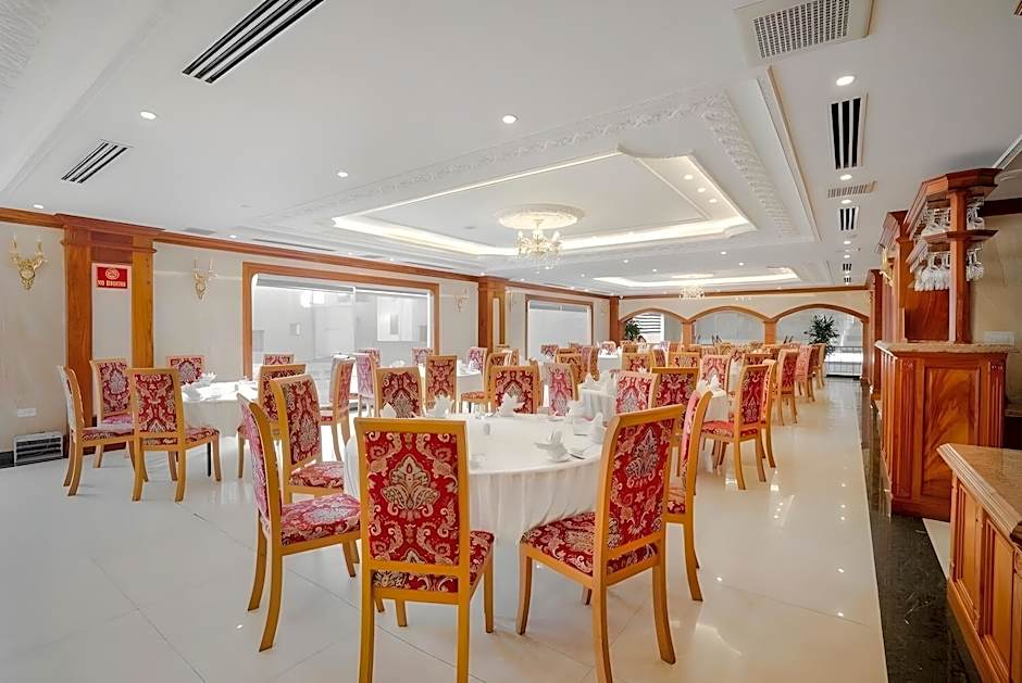 Riverside Hotel Quang Binh