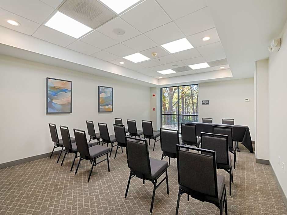 Candlewood Suites - Birmingham - Inverness By IHG