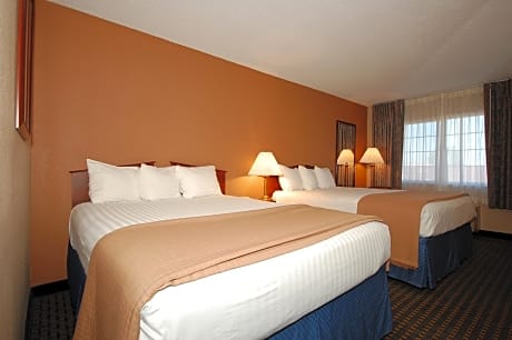 2 QUEEN BEDS NONSMOKING