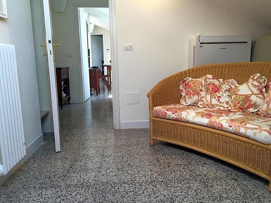 Varenna Garden Apartment
