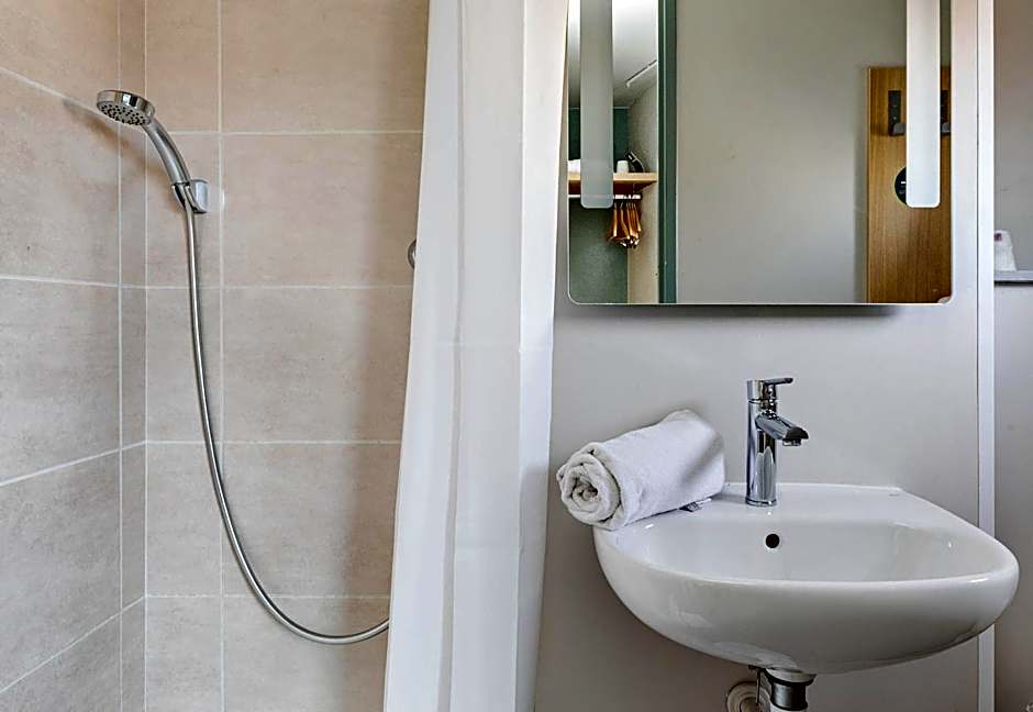 B&B HOTEL Rouen Centre