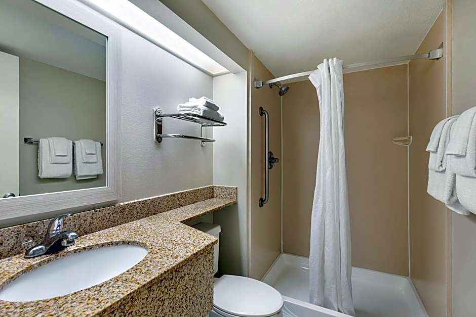 Best Western Ocean Beach Hotel & Suites