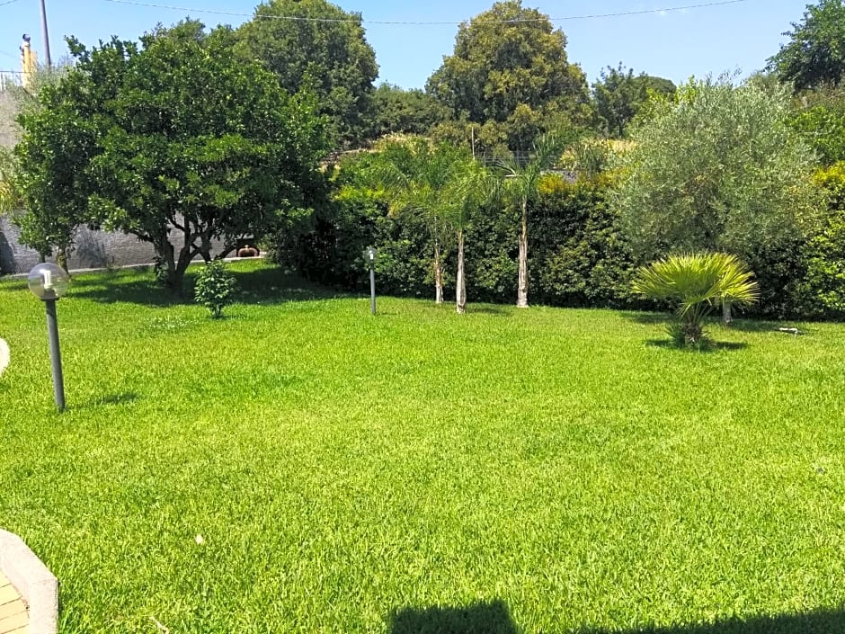 Villa Feluchia Tra Il Mare E Il Vulcano