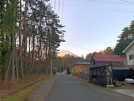 Camping Car with Shared Toilet (No Shower, No Air Conditioning)