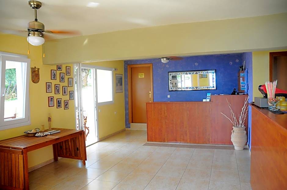 Maistrali Beach Studios