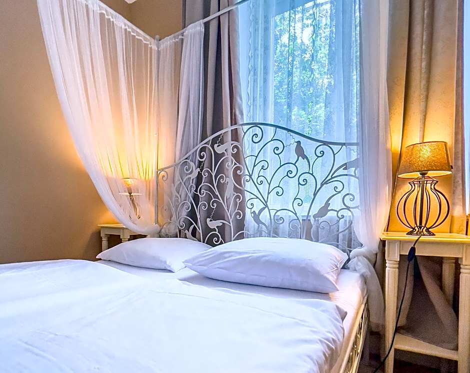 Hotel-Maison Am Olivaer Platz