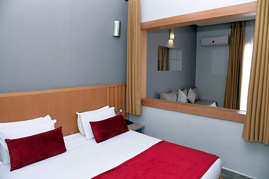 Golden Beach Appart'hotel