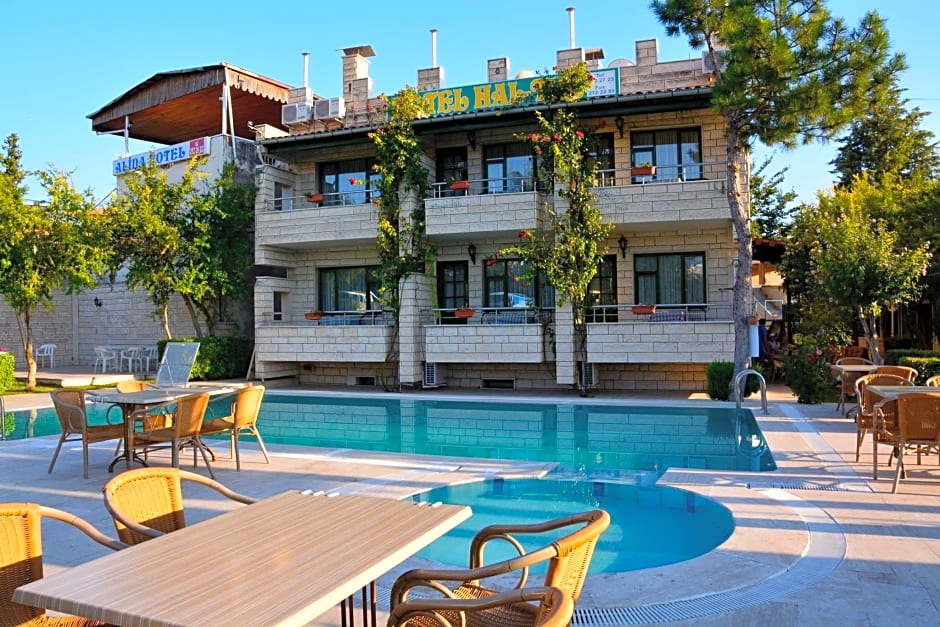Hotel HAL-TUR