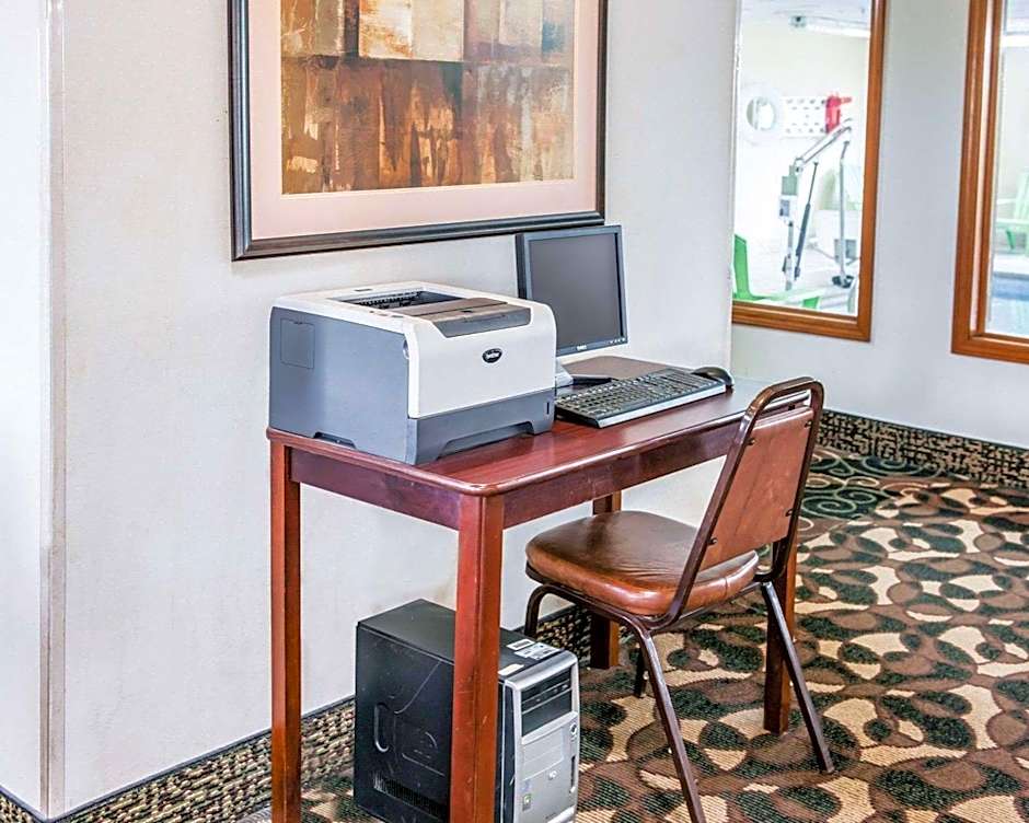 Quality Inn & Suites Lebanon I-65