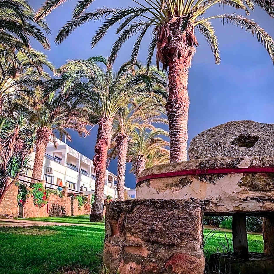 Vrachia Beach Hotel & Suites - Adults Only