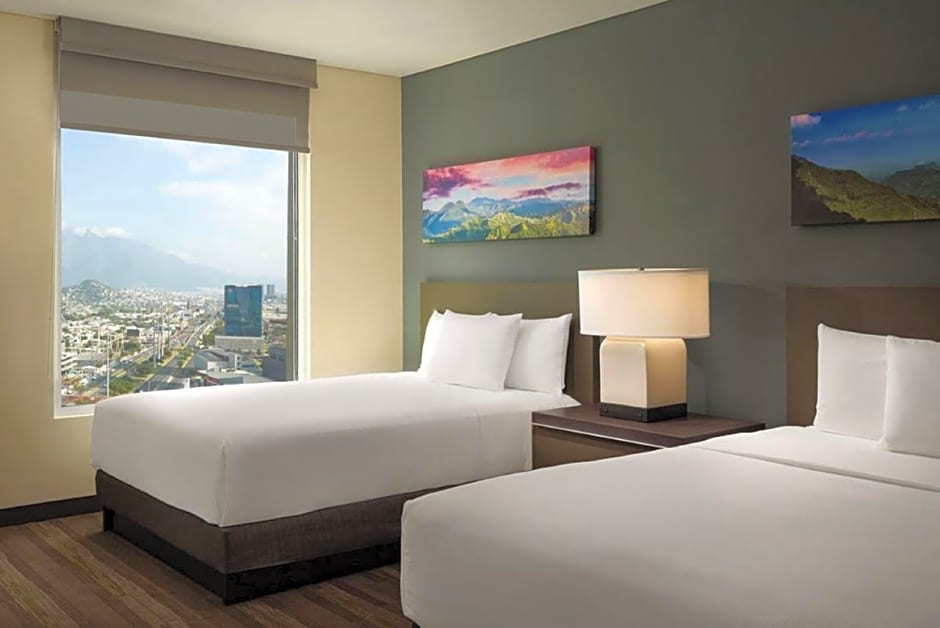 Hyatt House Monterrey Valle