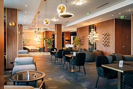 Sky Airport Hotel