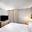 Sonesta Simply Suites Jersey City