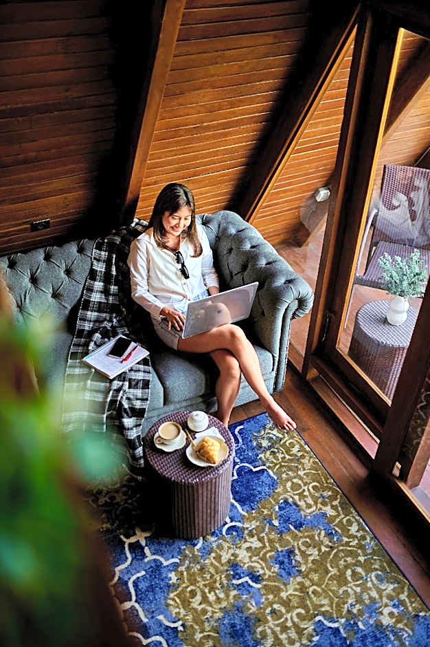 Asmaraloka Villa & Resto