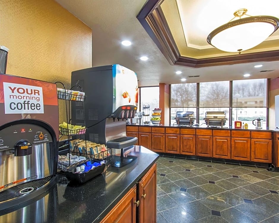 AmericInn by Wyndham Memphis East