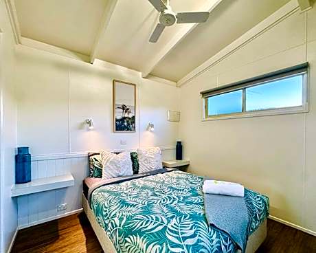 Two-Bedroom Villa (Sleeps 5)