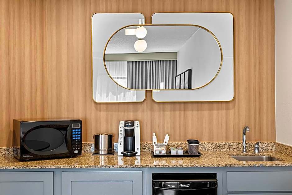 DoubleTree Suites By Hilton Raleigh-Durham