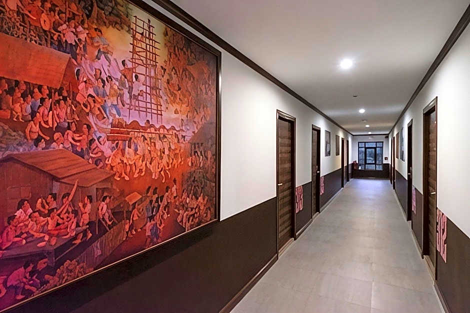 U Home Hotel