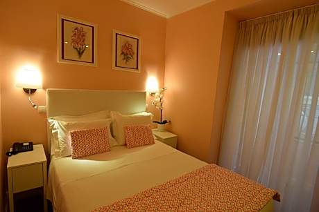 Small Single Room