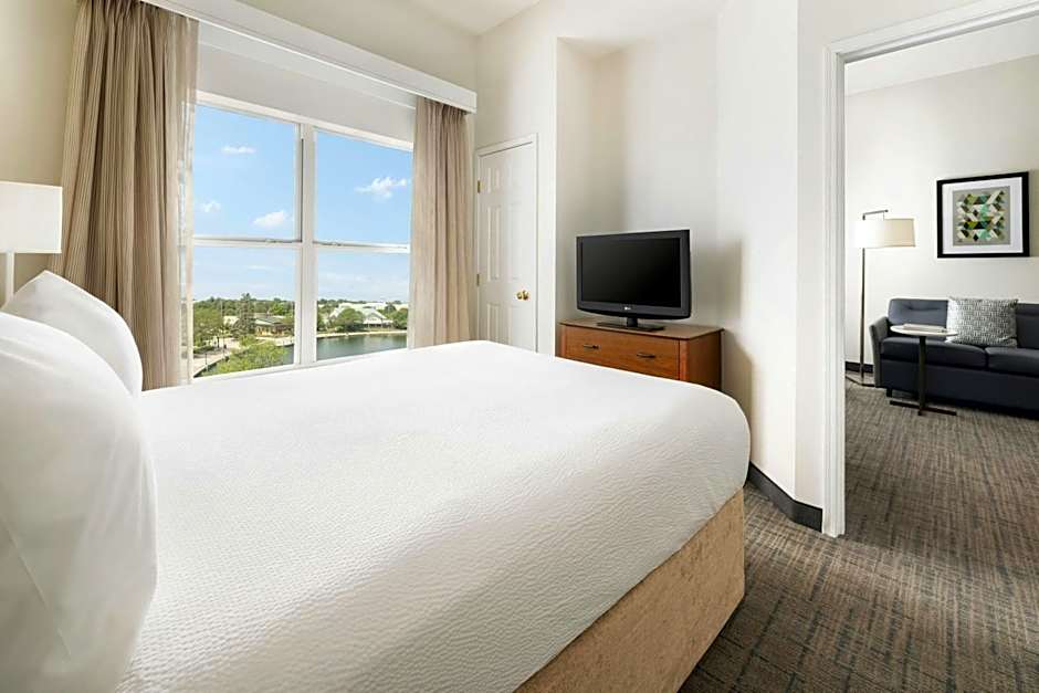 Residence Inn by Marriott Des Moines West at Jordan Creek Town Center