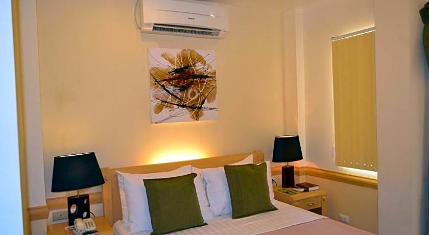 Phela Grande Residences