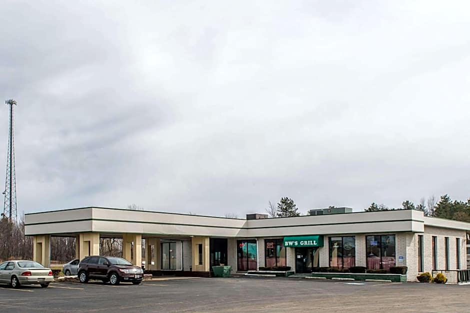 Quality Inn & Suites Fairview - Erie