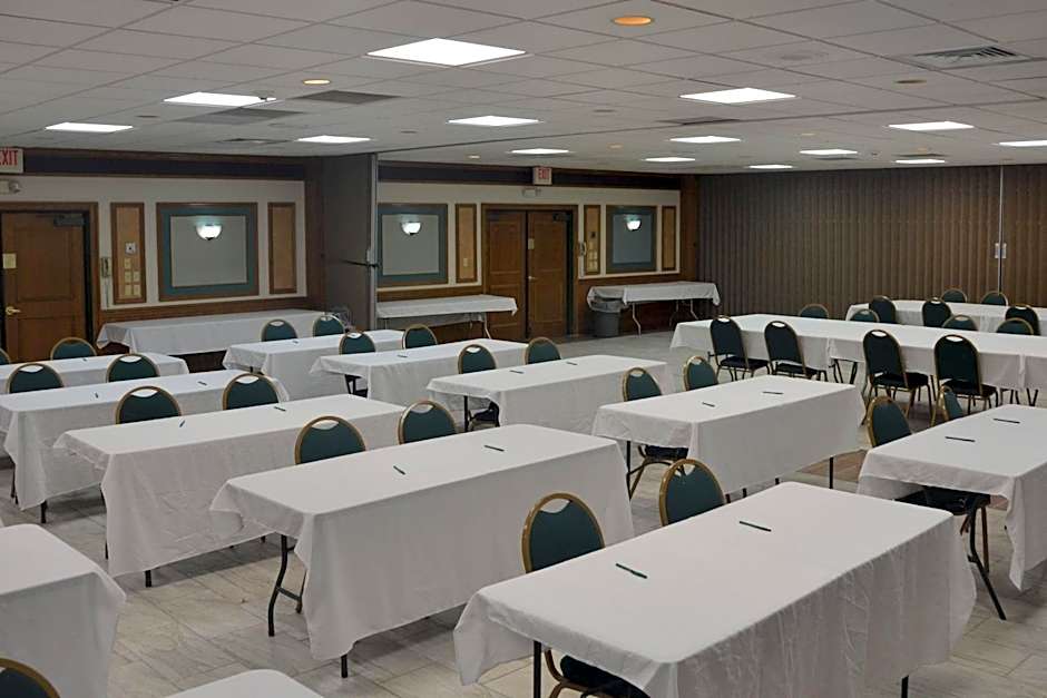 Quality Inn Perrysburg