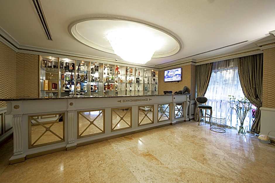 Sapphire Inn Hotel
