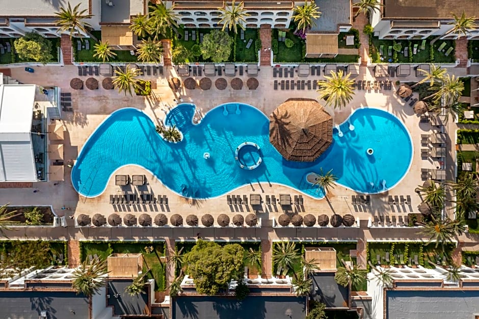 Melia Zahara Resort & Villas
