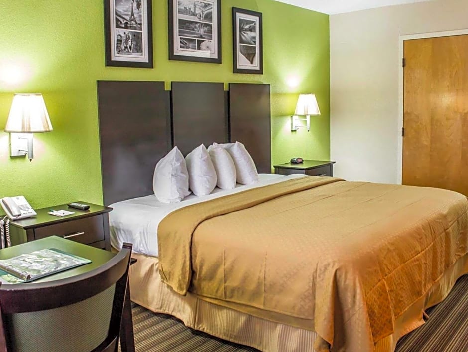 Quality Inn Kenly I-95