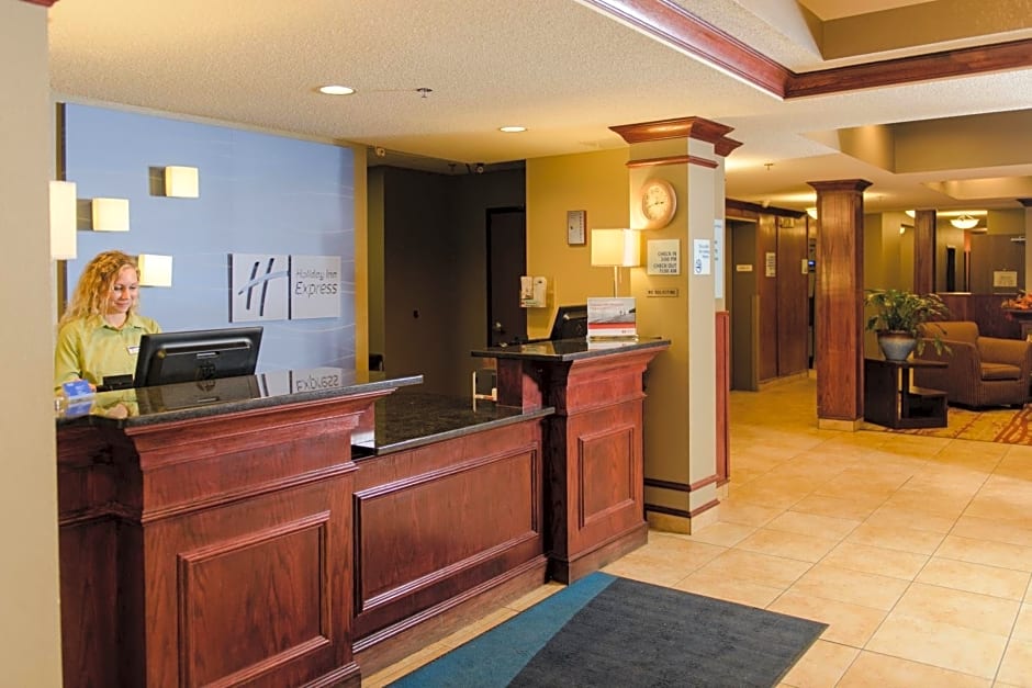 Holiday Inn Express & Suites Superior, an IHG Hotel