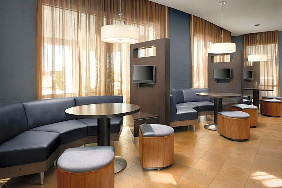 Courtyard by Marriott Hammond