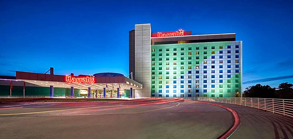 Harrah's Council Bluffs Hotel & Casino - A Caesars Rewards Destination