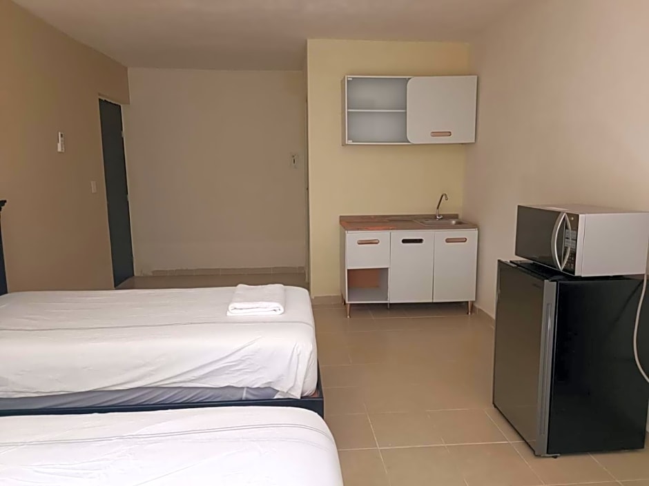 LYJ Hotel